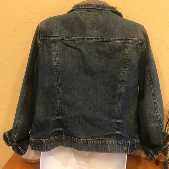 NWOT Tommy Hilfiger stressed denim jacket - Picture 2 of 4